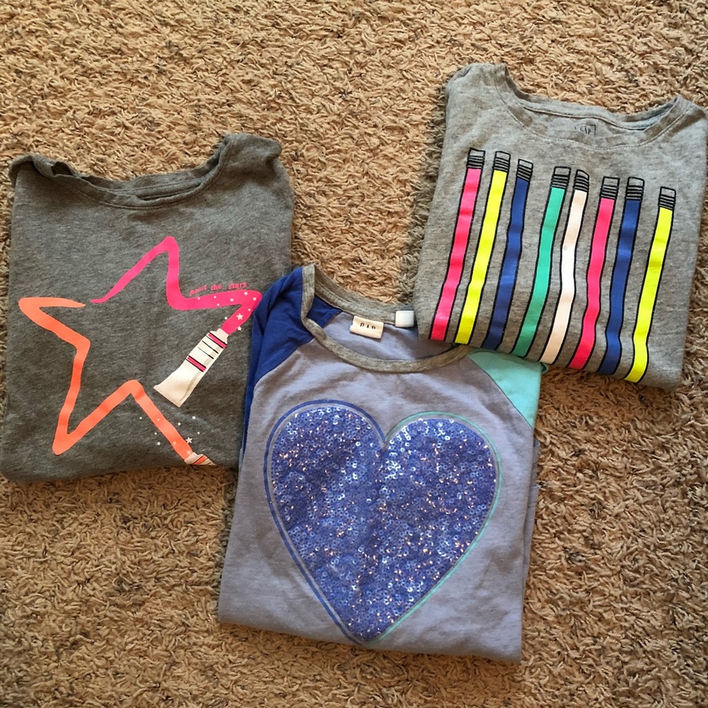 Three GAP long sleeve shirts size S (6-7)